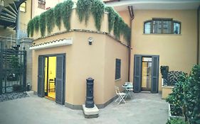 Civico 7 Holiday Rooms
